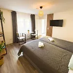 아파트 Immostay M#apartments Waterfront - Wifi & Parking *