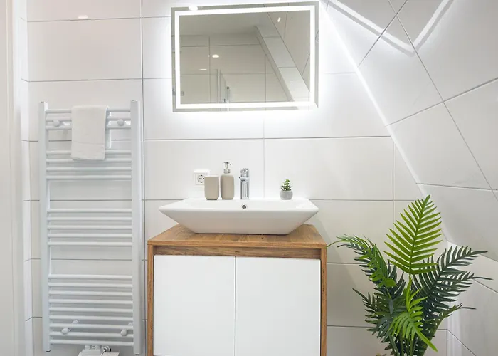 Immostay M#apartments Waterfront - Wifi & Parking Апартаменты Бремен