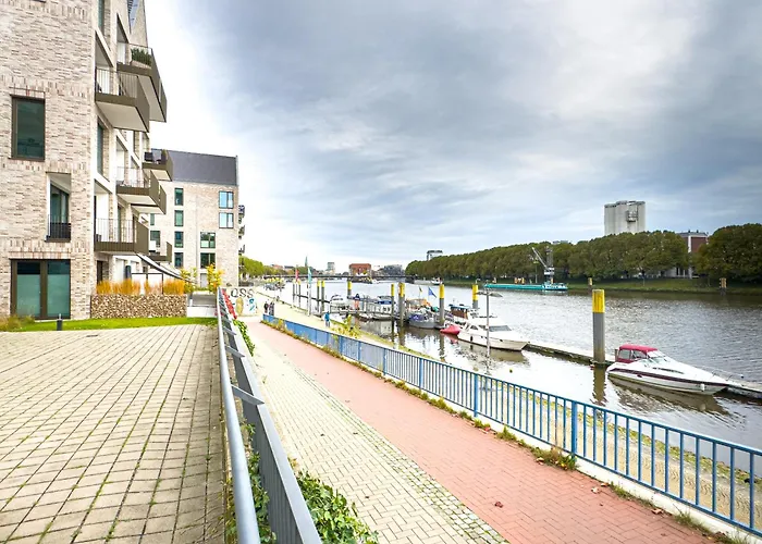 Immostay M#apartments Waterfront - Wifi & Parking *