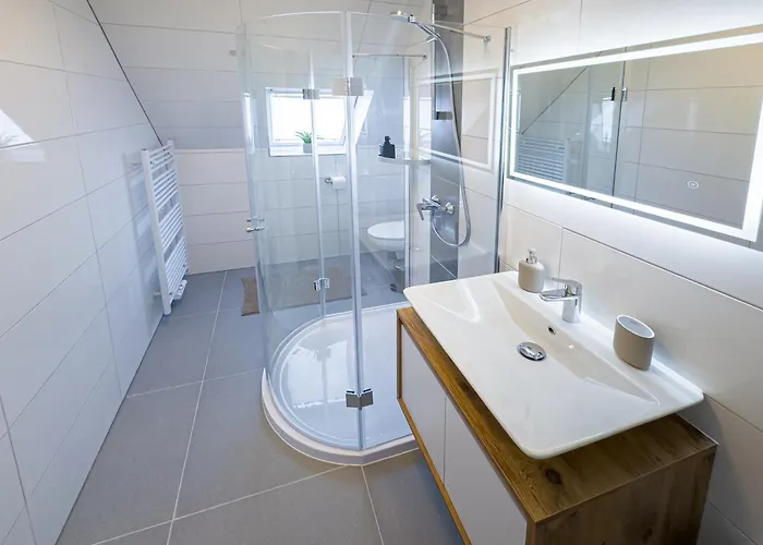 Immostay M#apartments Waterfront - Wifi & Parking *